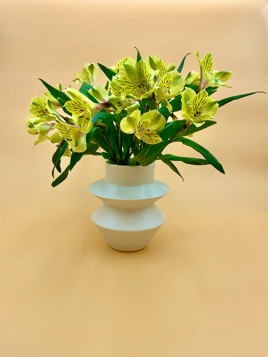 Spiked medium vase
